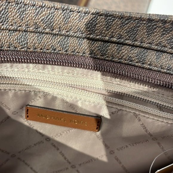 Michael Kors Jet Set Travel Large Messenger Crossbody Bag Brown - Picture 8 of 16